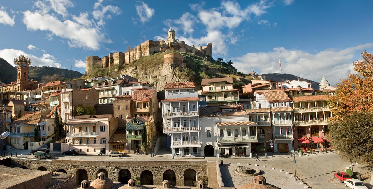 Rk City Hotel Tbilisi Buitenkant foto